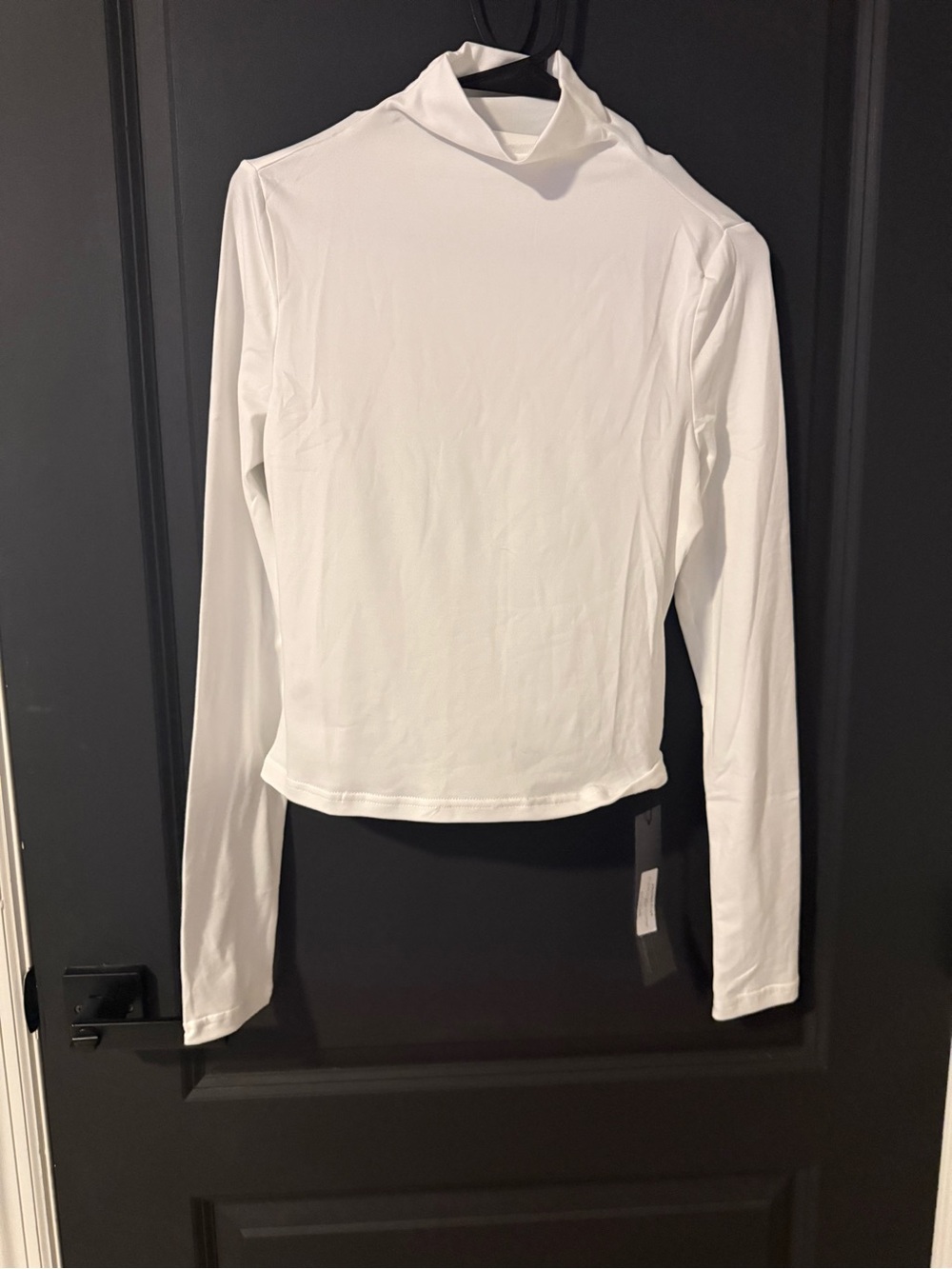 Women’s White Long-Sleeve Mock Neck Top